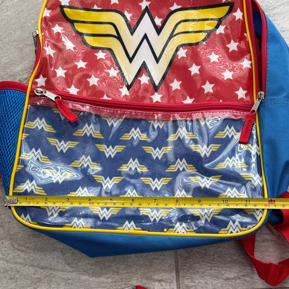 Used!Wonder Woman Backpack and Accessories - Picture 7 of 14